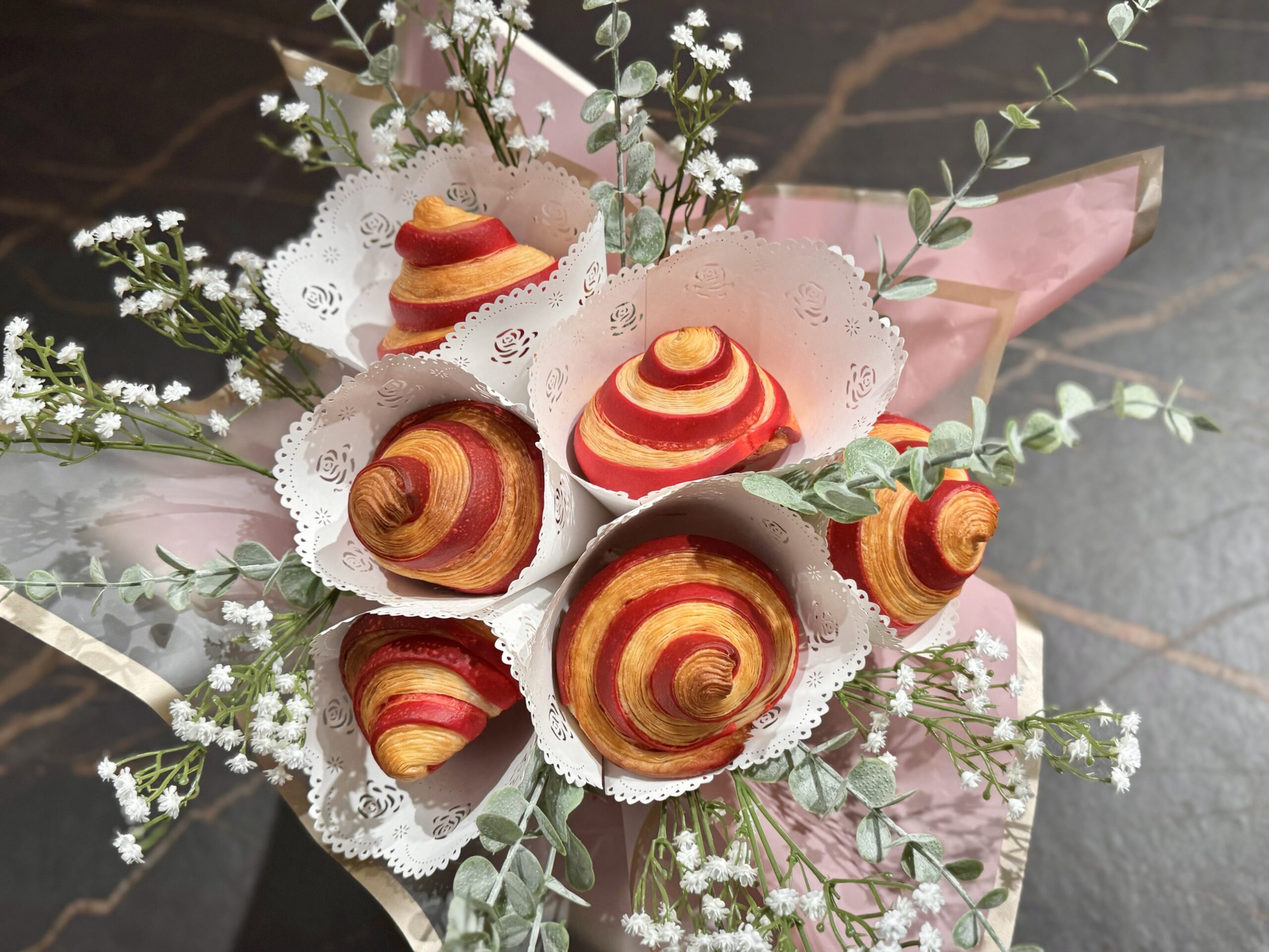 La Vie en Croissant rose croissant bouquet